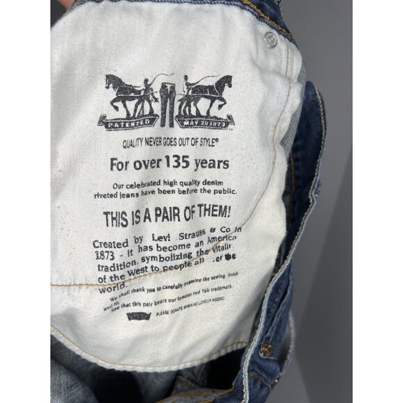 Levis 527 Jeans Mens 36x32 Low Bootcut Dark Wash Denim Rips Cotton Pants - Picture 4 of 5